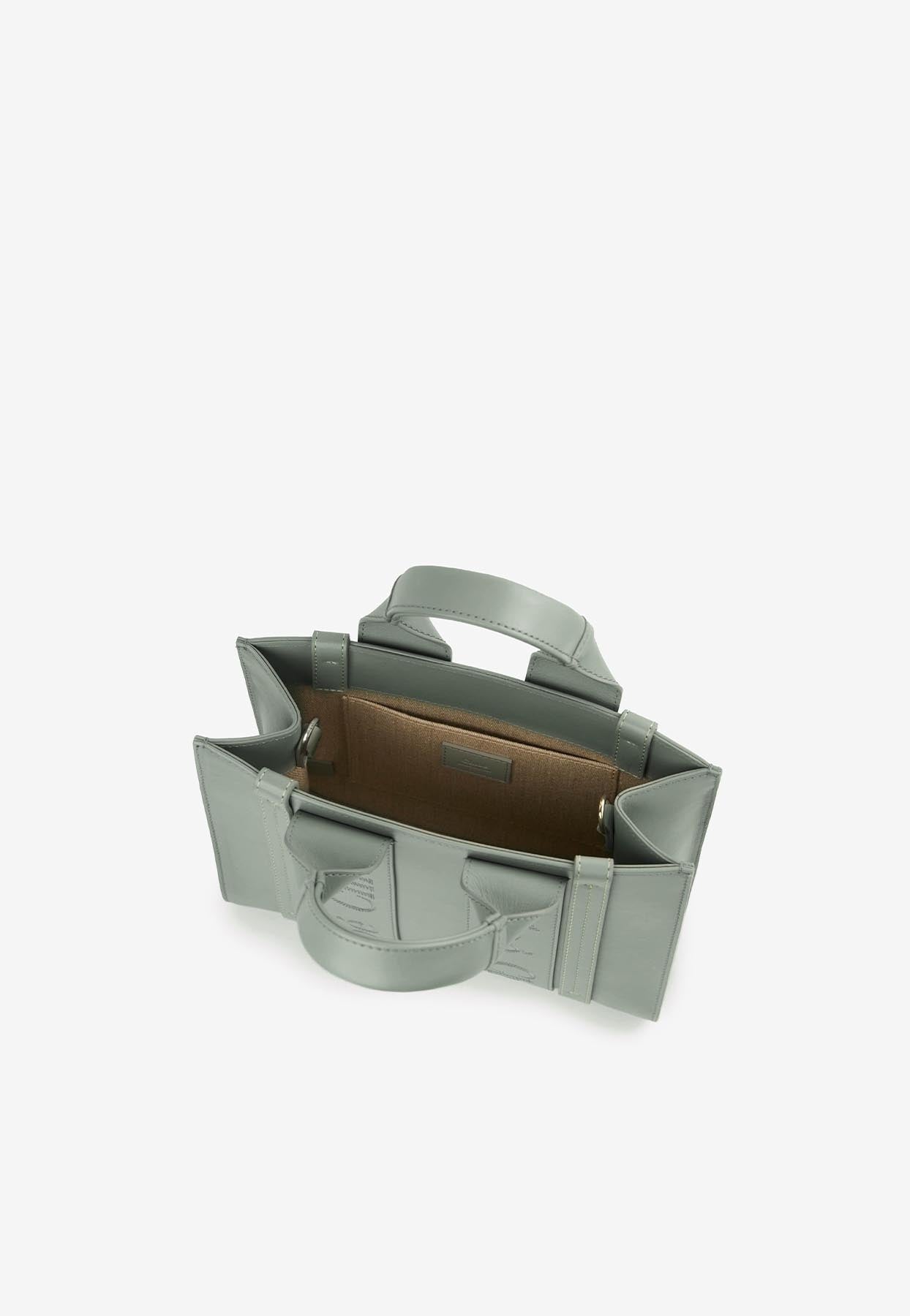 Petit Woody Cabas Bag en Calf en Cuir