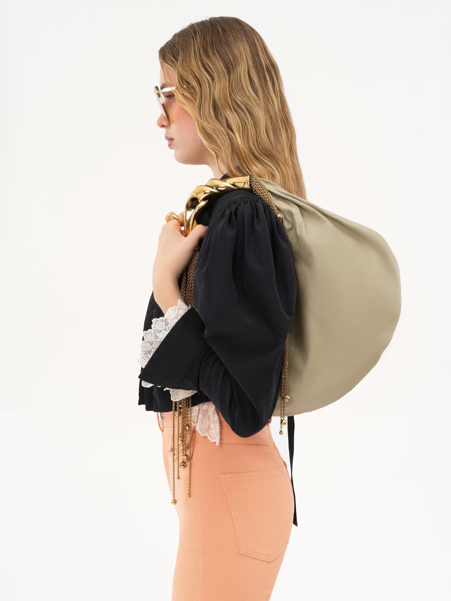 SAC HOBO TWISTED SHELL EN CUIR BRILLANT