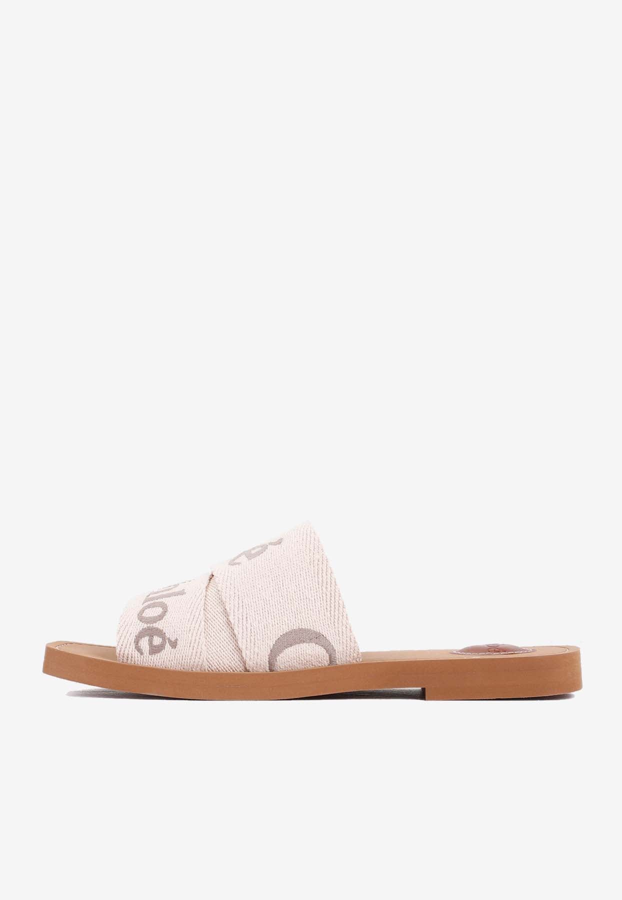 Logo Woody Mules Plates