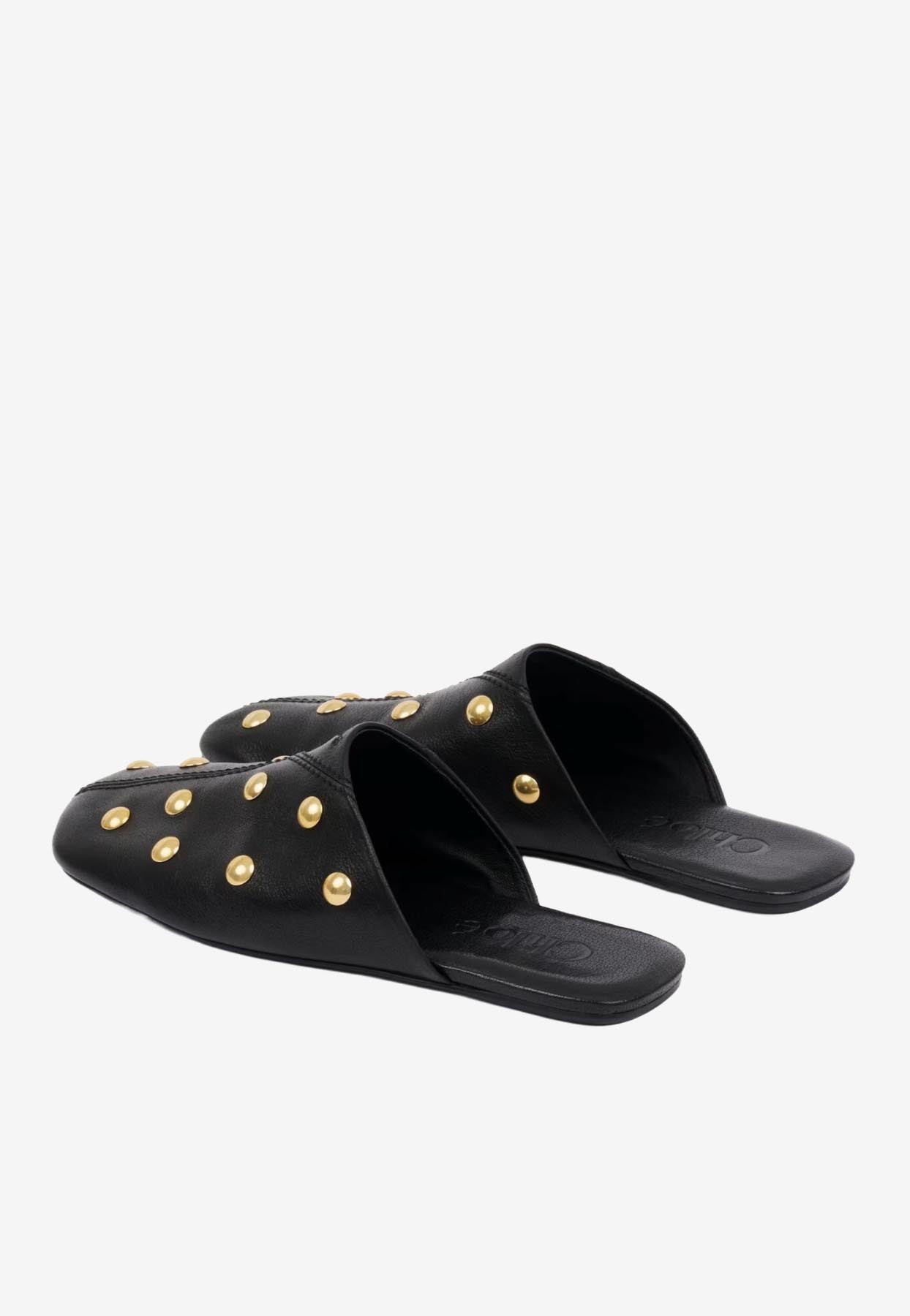 Rita Cloutée en Cuir Mules Plates