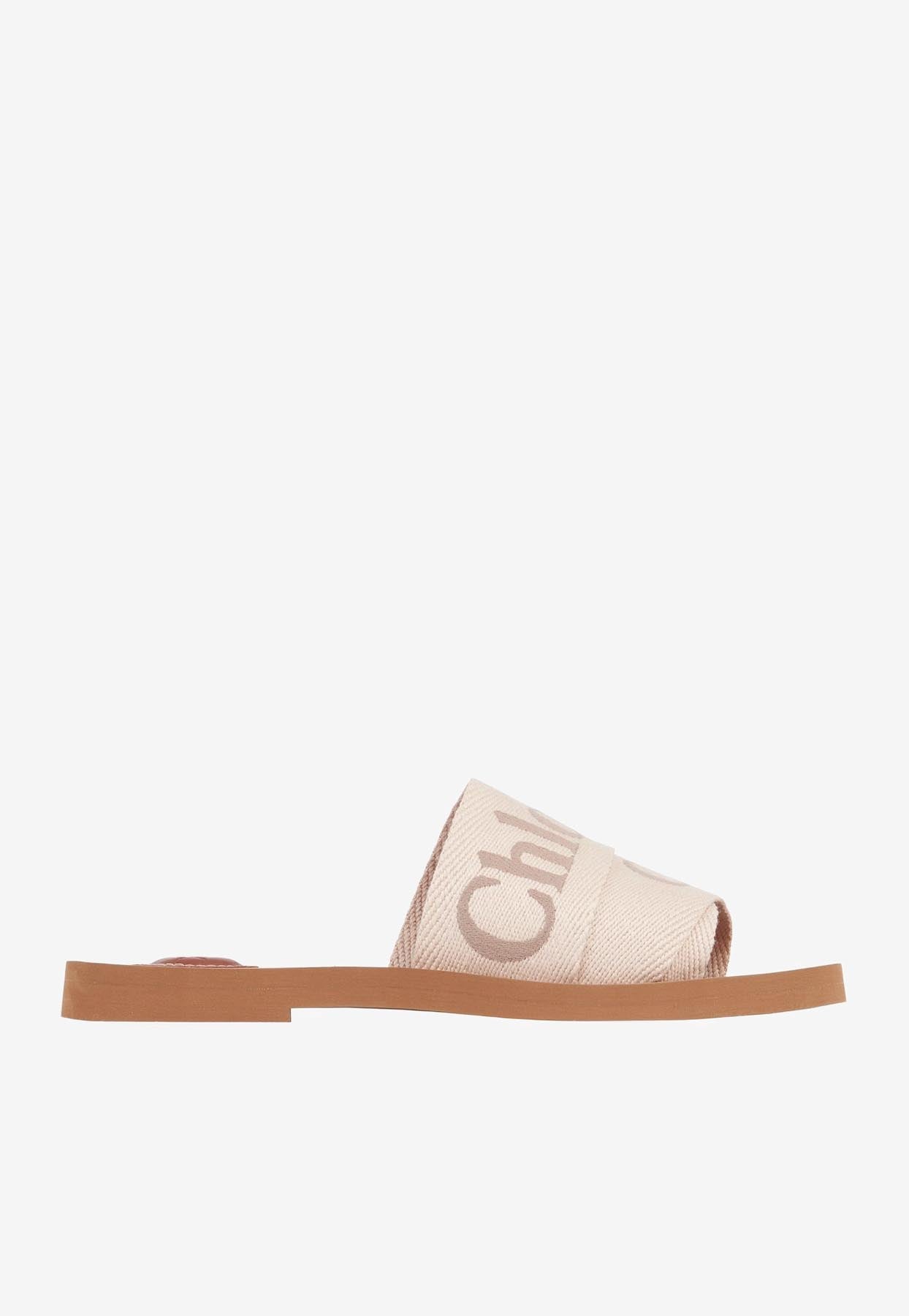 Logo Woody Mules Plates