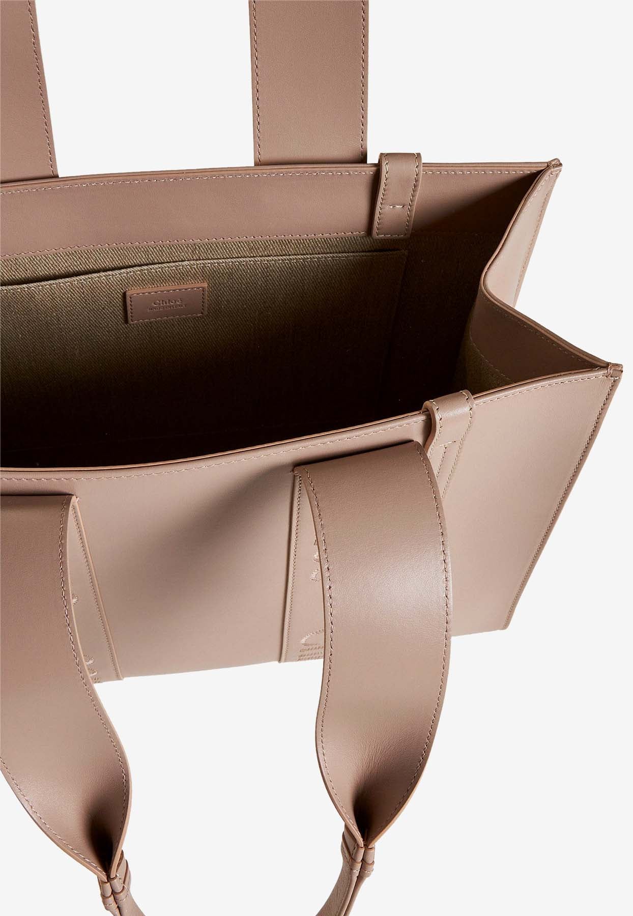 Moyen Woody Cabas Bag en Calf en Cuir